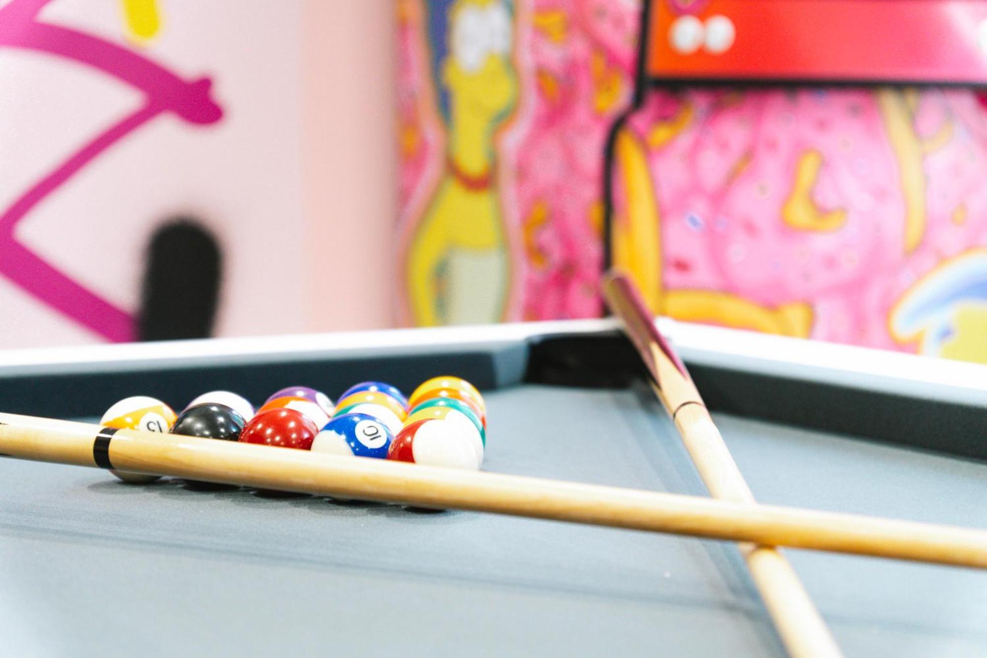 Capsule Springfield - Balneo -Sauna - Billard Douai Ngoại thất bức ảnh
