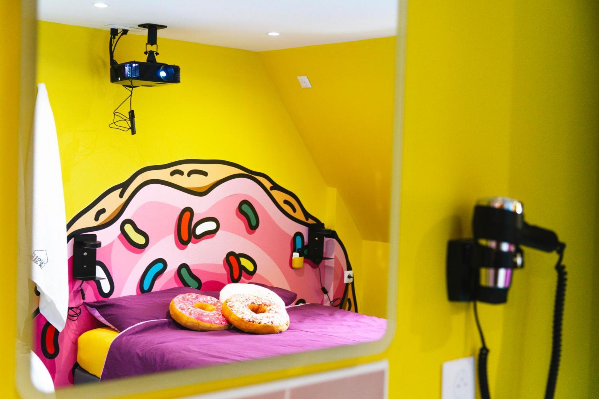 Capsule Springfield - Balneo -Sauna - Billard Douai Ngoại thất bức ảnh
