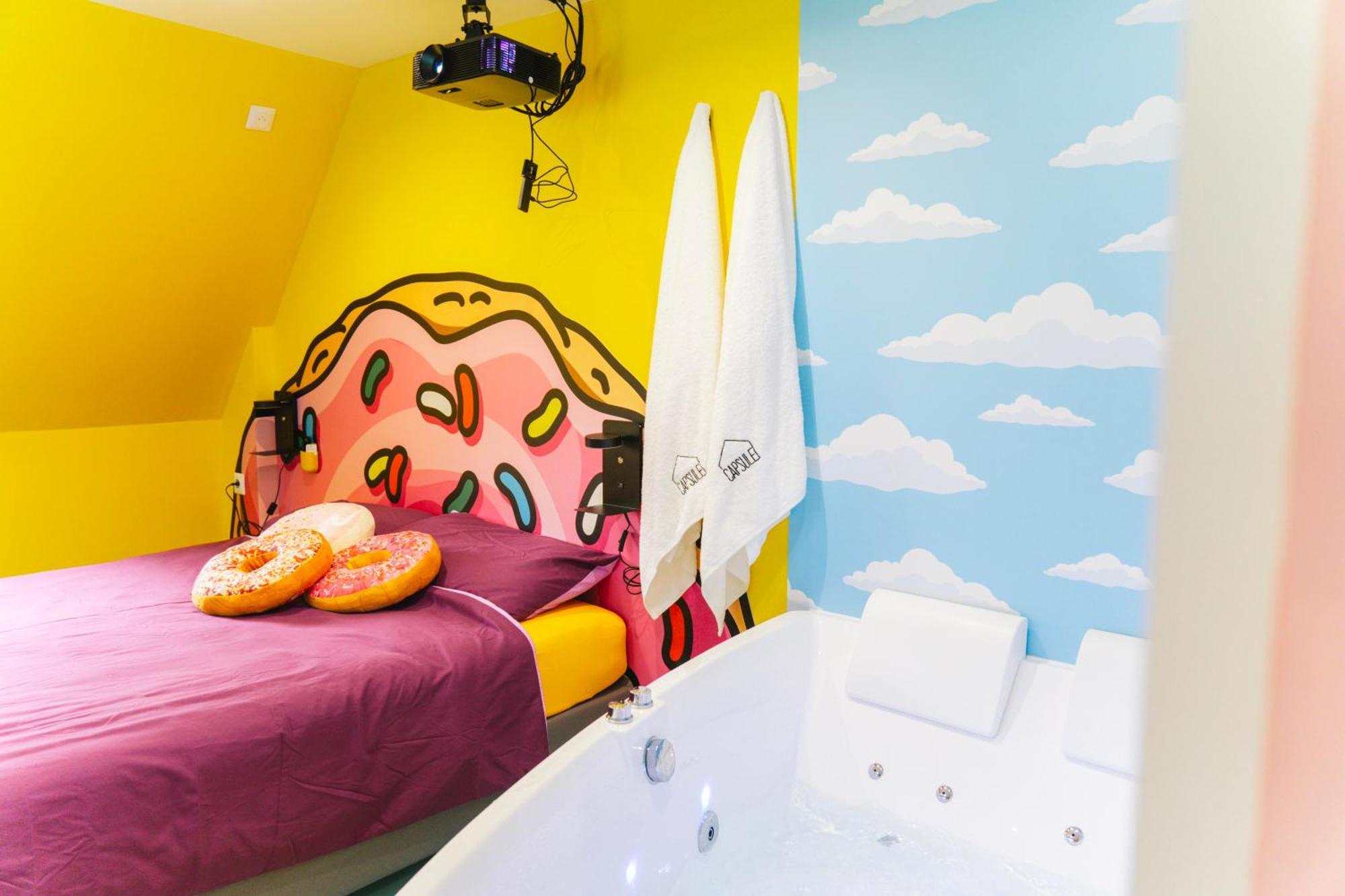 Capsule Springfield - Balneo -Sauna - Billard Douai Ngoại thất bức ảnh